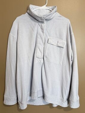 Wrap London 100% Cotton Light Blue Snap-Collar Pullover
